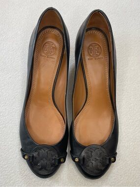 Tory Burch Black Leather Logo Round-Toe wedge heel